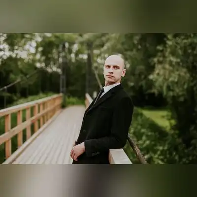 张德涵